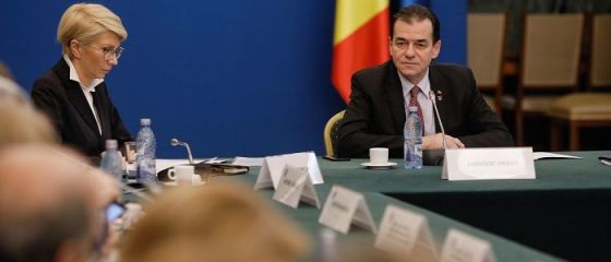 Guvernul a prelungit acordarea şomajului tehnic până la 1 iunie pentru cei cu contracte de muncă, profesii liberale, PFA şi alte categorii de profesionişti