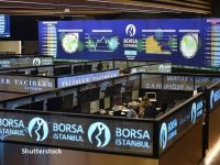 
	Turcia interzice giganților bancari străini să efectueze operaţiuni de tip short-selling cu acţiuni turceşti, o practică legală, dar extrem de riscantă
