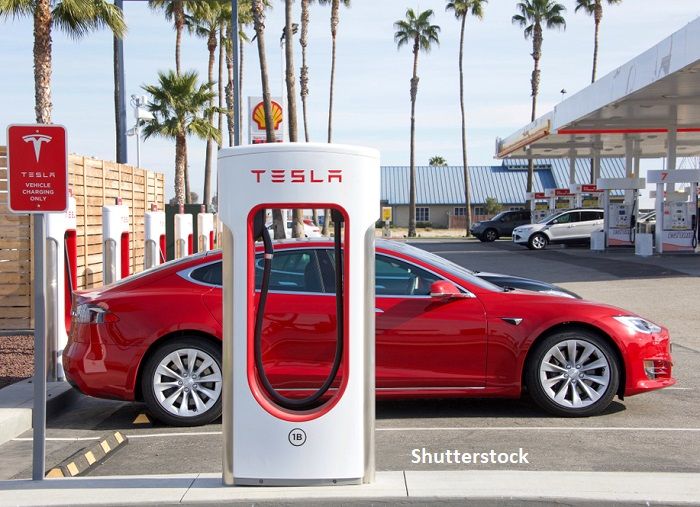Tesla A Anunţat Divizarea Acţiunilor In Proporţie De Cinci La Unu Pentru A Le Face Mai Atractive Valoarea Lor S A Triplat In Acest An Incont Stirileprotv Ro