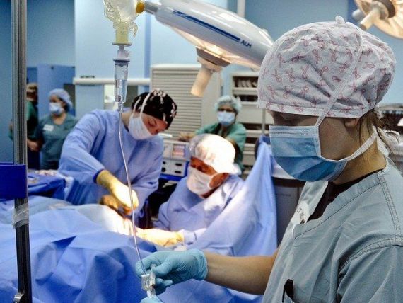 Europa vrea din nou personal medical din România. eJobs: Peste jumătate din ofertele de muncă în străinătate postate în iunie sunt pentru specialişti medicali