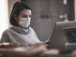 Cum te tratezi acasă dacă ai coronavirus. Greșeala făcută de mulți pacienți