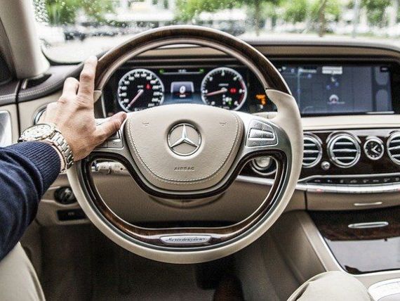 Mercedes-Benz recheamă la service 135.000 de autoturisme, produse în intervalul septembrie 2017 - februarie 2019. Ce probleme au