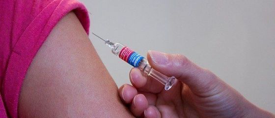 Un vaccin anti-COVID-19 dezvoltat de compania americană Moderna a obținut rezultate încurajatoare