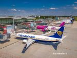 Numărul de curse și de pasageri transportați de Ryanair și Wizz Air în decembie s-a prăbușit, pe fondul noilor restricții impuse din cauza pandemiei