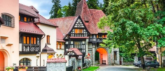 Boom imobiliar pe Valea Prahovei. Cât costă o casă la Sinaia sau Bușteni