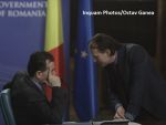 PNL, USR-PLUS și UDMR semnează luni seară acordul de coaliție