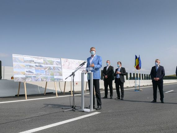 Încă 18 km din Autostrada Transilvania, inaugurați în prezenta președintelui: Infrastructura din România a rămas mult în urmă, nu prea s-a vrut să se dezvolte
