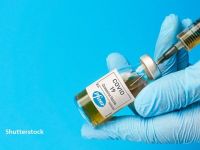 Marea Britanie a dat startul campaniei de vaccinare anti-COVID. O bunică de 90 de ani, prima persoană care a primit serul Pfizer