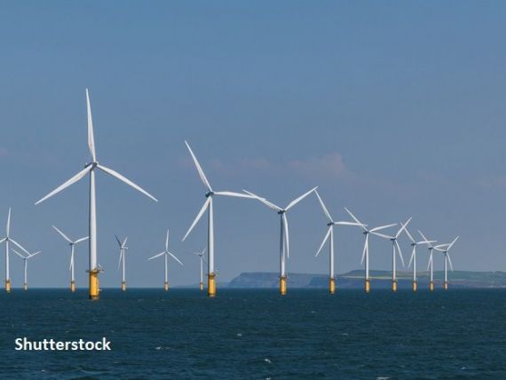 Cel mai mare parc eolian offshore din lume răsare în Marea Nordului. Proiectul, finanţat de un grup de 29 de bănci şi de trei agenţii de credite de export