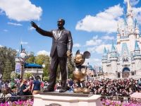 Compania Walt Disney va concedia 32.000 de angajaţi în prima jumătate a anului 2021, majoritatea la parcurile tematice