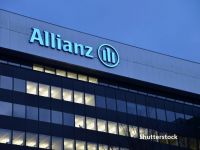 
	Allianz, cel mai mare asigurător din Europa, se extinde în Australia, prin preluarea diviziei de asigurări a băncii Westpac Banking
