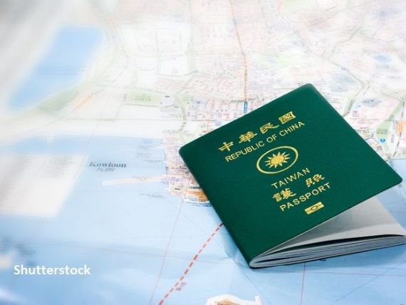 Taiwanul a introdus în circulaţie un nou tip de paşaport, pentru a evita confuzia cu China pe fondul pandemiei de COVID-19