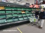 Magazinele din Marea Britanie încep să se confrunte cu o penurie de alimente, din cauza traficului vamal îngreunat de procedurile impuse după Brexit