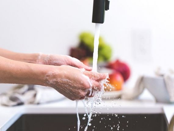 (P) Cum îți păstrezi sănătatea prin respectarea regulilor de igienă în bucătărie