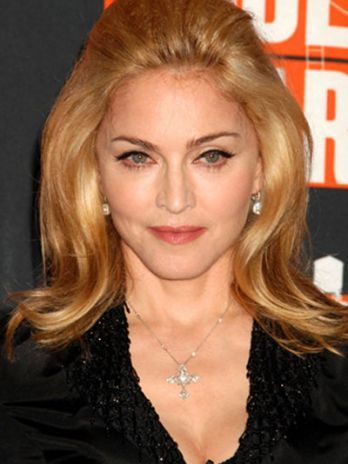Madonna a anulat mai multe concerte: „Durerile pe care le am sunt copleşitoare”