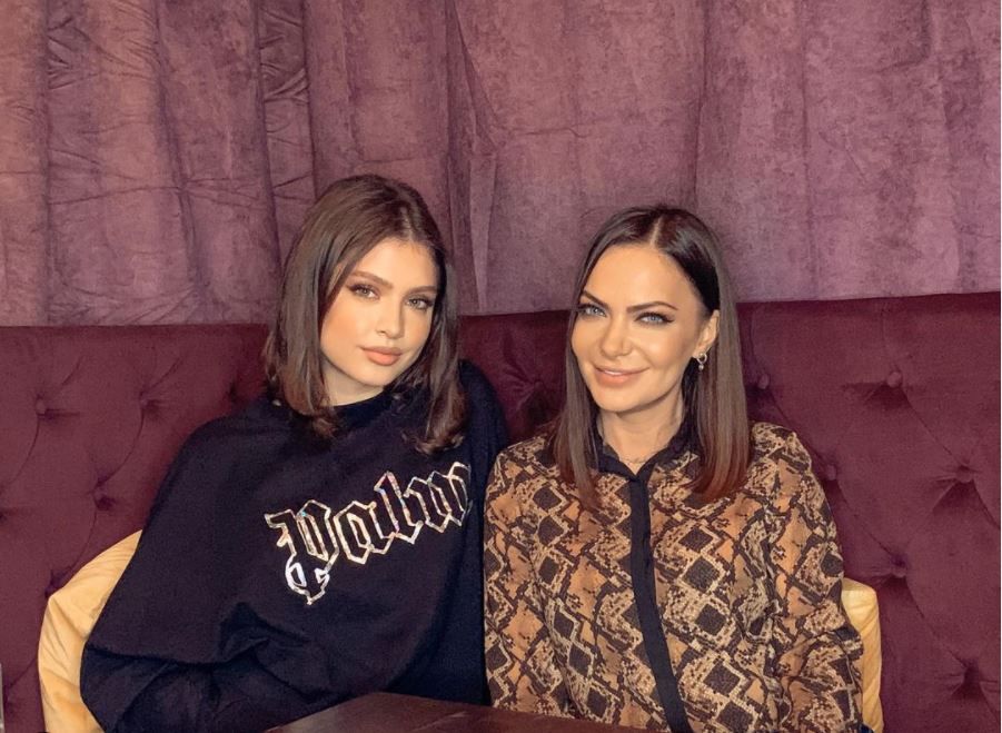 Pro Tv Andreea Antonescu Super Sexy Pe Instagram Ipostaza IncediarÄƒ In Care S A Fotografiat Vedeta