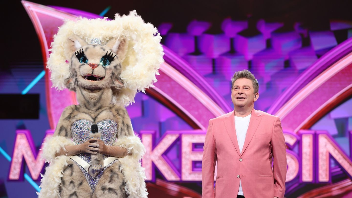 8 măști noi intră astăzi în show-ul Masked Singer România. Pisica