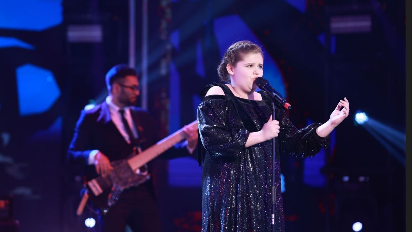 
	Ana Maria Mircea, finalista sezonului 12 Românii au talent, a făcut schimbări în cariera ei muzicală
