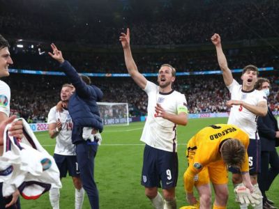 Calificare controversata pentru Anglia in finala! Kane a inscris in prelungiri, iar visul Danemarcei s-a oprit in semifinale